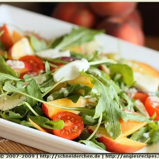 Peach Rucola Salad with Mozzarella – KRISPR
